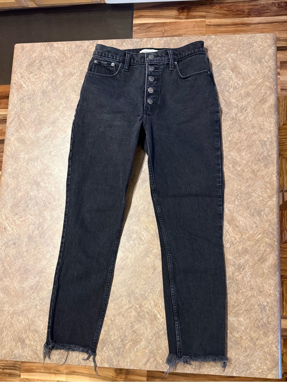 Abercrombie & Fitch- Black The Skinny High-Rise Button-Fly Jeans size 27 / 4